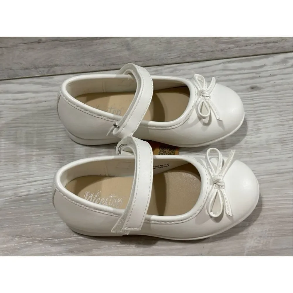 Weestep baby girls white ballet flats shoes size 4
